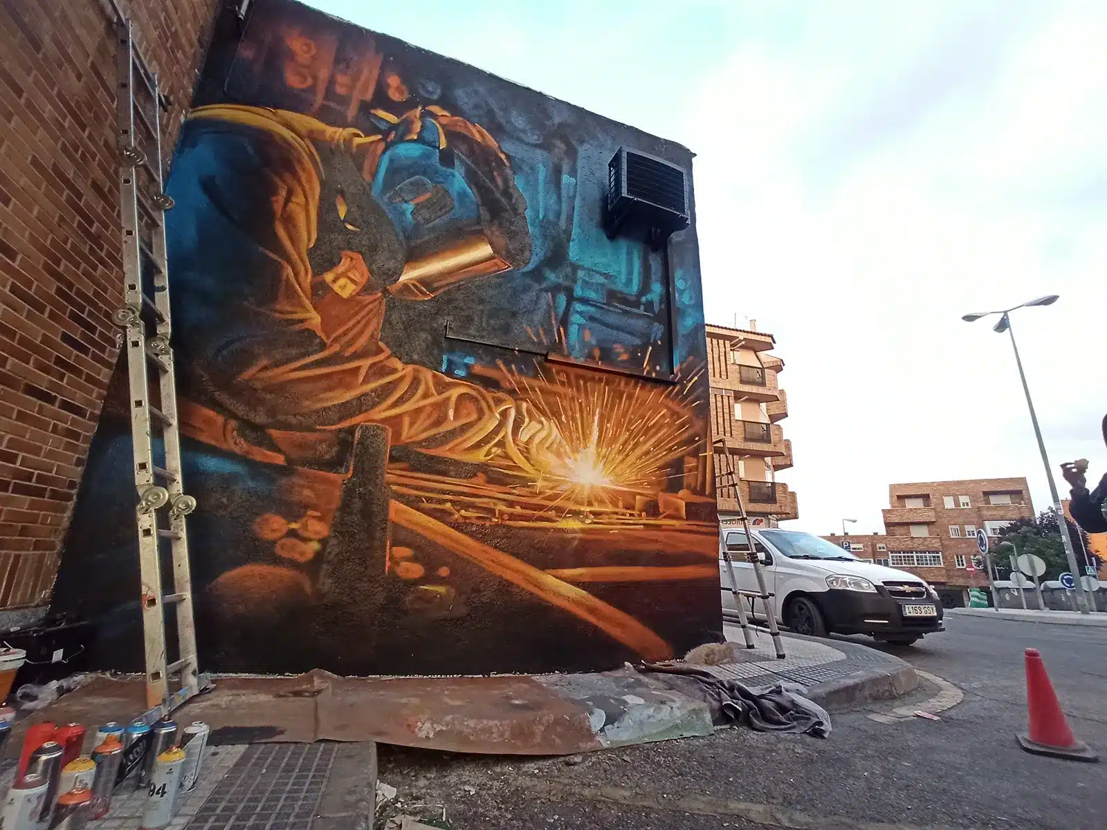 Graffiti en majadahonda, cerrajeros mazo por Estudio Graffiti.